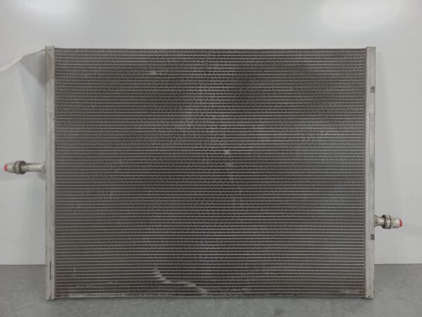 Mercedes Sprinter VS30 Radiator Rwd 2022–Present - Image 4