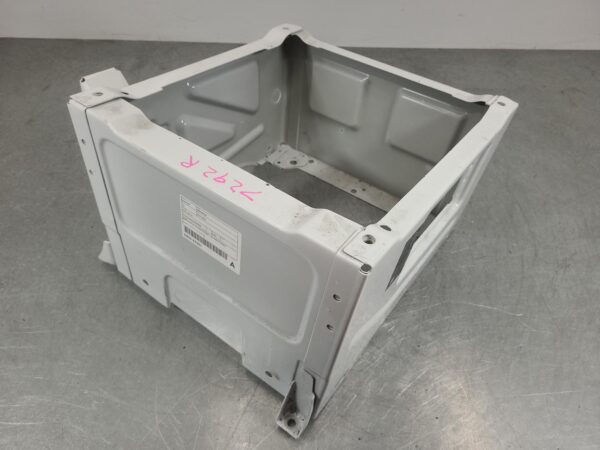 Mercedes Sprinter VS30 Seat Box 2018–Present - Image 3