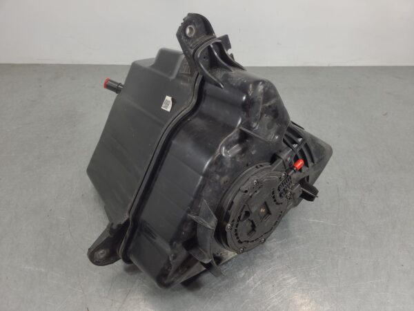 Mercedes Sprinter VS30 Adblue Tank Single Turbo 2022–Present