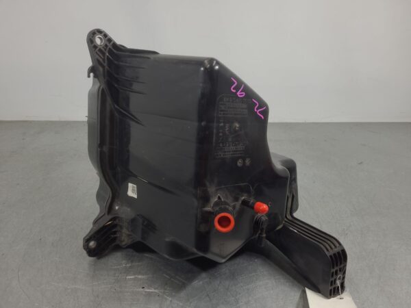Mercedes Sprinter VS30 Adblue Tank Single Turbo 2022–Present - Image 5