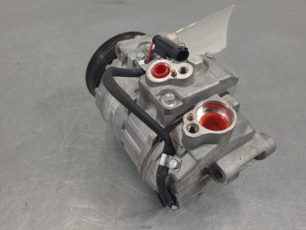 Mercedes Viano 639 A/C Compressor 2011–2014 - Image 5