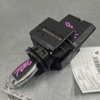 MERCEDES VIANO 2005-2014 IGNITION W/ KEY 639 WAGON 07/05-12/14