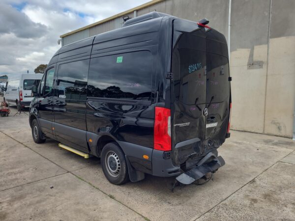 MERCEDES SPRINTER 2018-2026 REAR DIFF ASSEMBLY VS30, SINGLE REAR WHEEL, RATIO 3. - Image 9