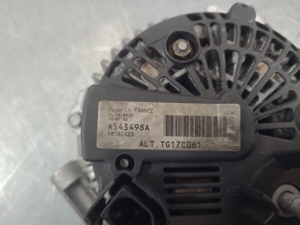 Mercedes Vito 639 2.1L Diesel Alternator Valeo 180amp 2004–2011 - Image 7