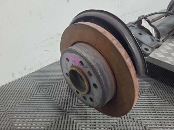 Mercedes Sprinter VS30 Rear Diff Assembly Ratio 3.923 2018–Present - Image 6