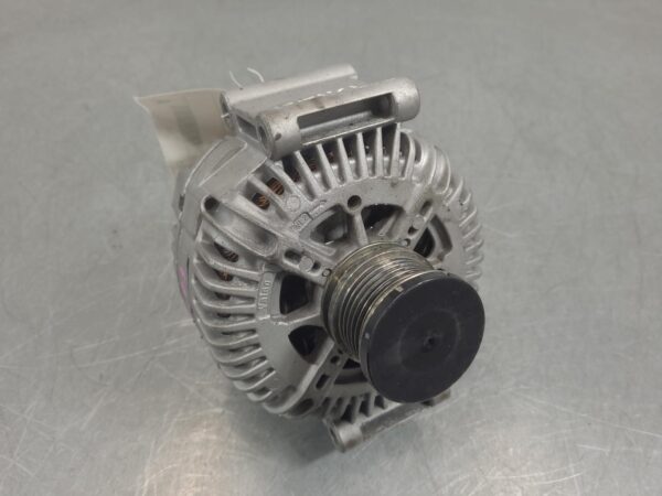 Mercedes Vito 639 2.1L Diesel Alternator Valeo 180amp 2004–2011