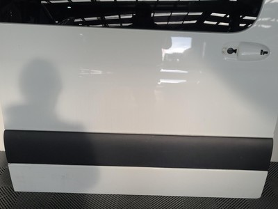 MERCEDES SPRINTER 2018-2024 RIGHT REAR DOOR VS30, VAN, SLIDING DOOR, LOW ROOF, W - Image 19