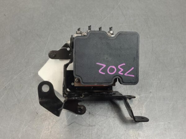 Renault Master X62 ABS Pump/Modulator 2011–Present - Image 7
