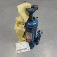 MERCEDES SPRINTER 2006-2018 JACK/TOOL KIT NCV3, 10/06-04/18
