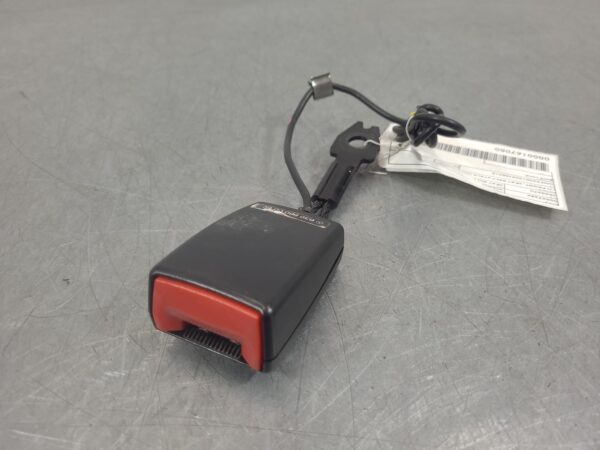 MERCEDES VIANO 2011-2014 SEAT BELT LH FRONT, SEAT BELT STALK ONLY, 639, 03/11-12