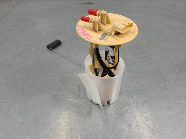 Renault Master X62 2.3L Turbo-Diesel Fuel Sending Unit 2015–Present - Image 2
