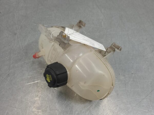 Renault Trafic X82 Overflow Bottle 2015–2022