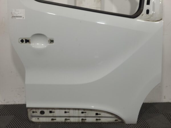 Renault Trafic X82 Right Front Door 2015–2020 - Image 3