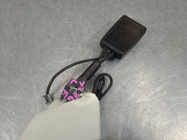 MERCEDES VIANO 2011-2014 SEAT BELT LH FRONT, SEAT BELT STALK ONLY, 639, 03/11-12 - Image 6