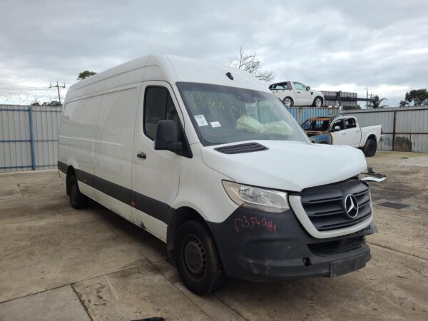 MERCEDES SPRINTER 2018-2025 BOOTLID/TAILGATE VS30, BARN DOOR (RH SIDE), HIGH ROO - Image 10