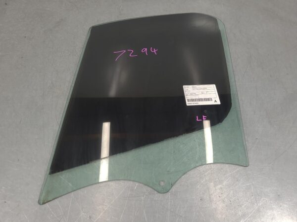Renault Trafic X82 Left Front Door Window 2015–Present