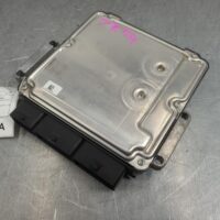 Renault Trafic X8 1.6L Turbo-Diesel Engine ECU Only X82 2015–2022