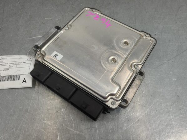 Renault Trafic X8 1.6L Turbo-Diesel Engine ECU Only X82 2015–2022