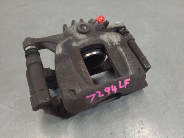 Renault Trafic X82 Left Front Caliper 2015–Present