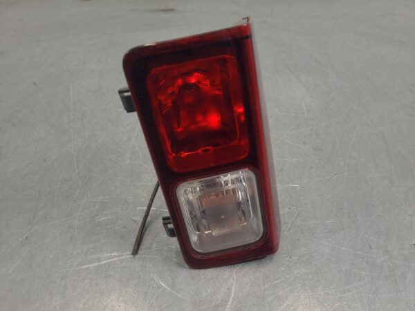 Renault Trafic X82 Left Taillight In Body Lower 2015–Present