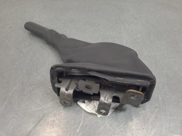 Renault Trafic X82 Handbrake Lever 2015–Present - Image 6