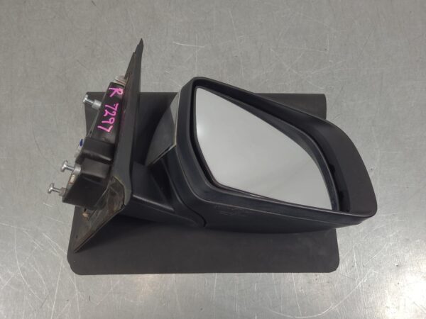 Mazda Bt50 UP–UR Right Door Mirror Power Non-Power Folding 2011–2020 - Image 3