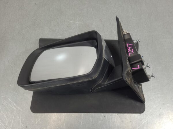 Mazda Bt50 UP–UR Left Door Mirror Power Non-Power Folding 2011–2020 - Image 3