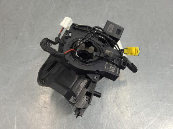 Renault Trafic X82 Airbag Module/Sensor Clockspring 2015–Present - Image 3