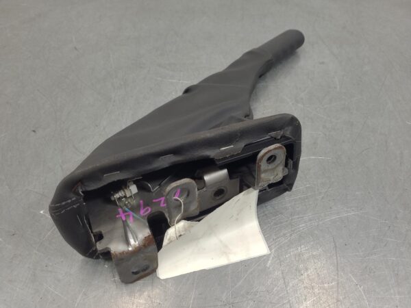 Renault Trafic X82 Handbrake Lever 2015–Present - Image 7