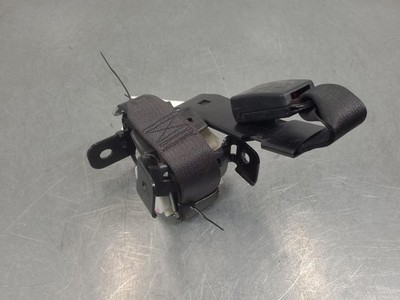 RAM 1500 DS Seat Belt Only Centre Rear 2017–2023 - Image 7
