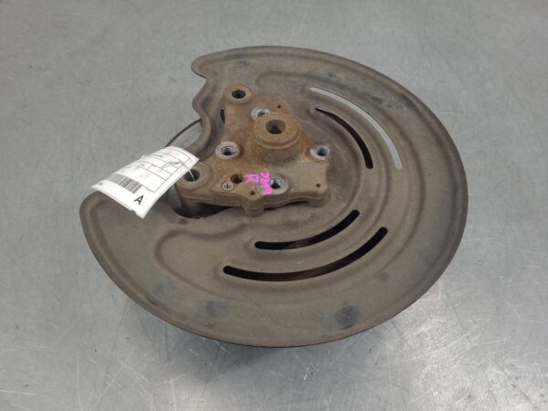 Renault Trafic X82 Right Rear Hub Assembly 2015–Present - Image 5