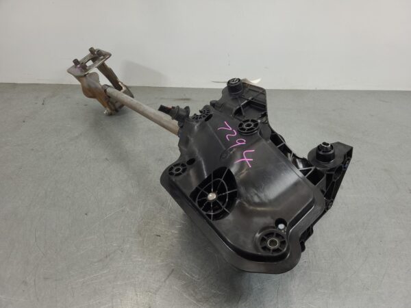 Renault Trafic X82 Brake Pedal Assembly 2015–Present - Image 7