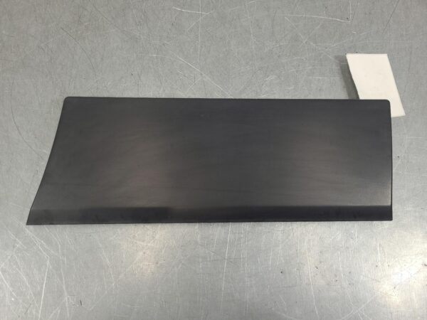 Renault Trafic X82 LH Quarter Panel Mould Long Wheelbase 2015–Present