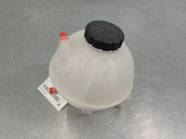 Mercedes Sprinter VS30 Overflow Bottle Turbo 2022–Present - Image 2