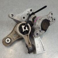 Renault Trafic X82 Mount 2015–Present