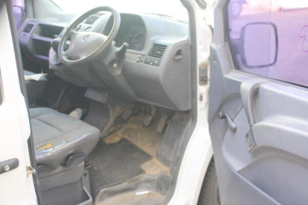 Mercedes Vito 638 Windscreen Frame 638 Van 02/98-12/04 1998–2004 - Image 10