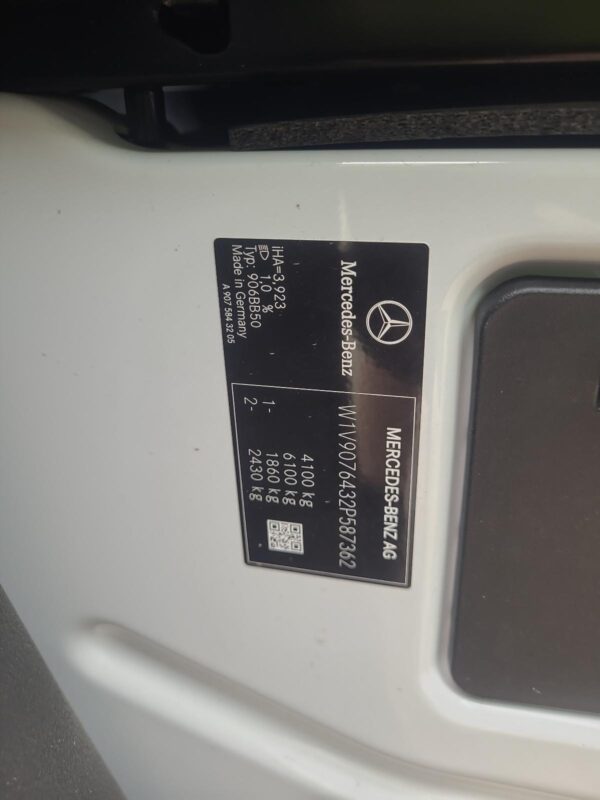 Mercedes Sprinter VS30 2.0L Turbo-Diesel Engine 2022–Present - Image 11