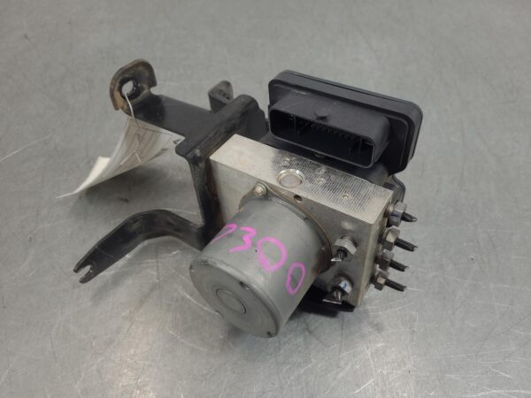 Ford Ranger PX ABS Pump/Modulator P/N Hb3c2c405aa 2011–2022