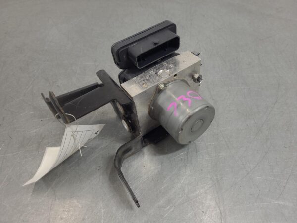 Ford Ranger PX ABS Pump/Modulator P/N Hb3c2c405aa 2011–2022 - Image 2