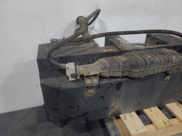RAM 1500 DS 5.7L Petrol Fuel Tank 98 Litres 1320mm Long 2017–2023 - Image 7