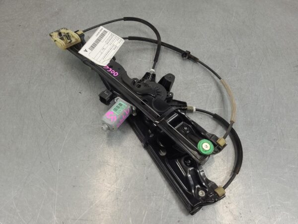 Ford Ranger PX Right Front Window Reg/Motor 6 Pin 2011–2022 - Image 2