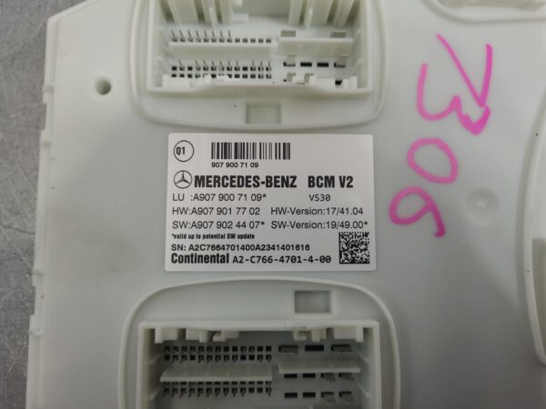 Mercedes Sprinter VS30 ECU Sam Control Module 2018–Present - Image 7