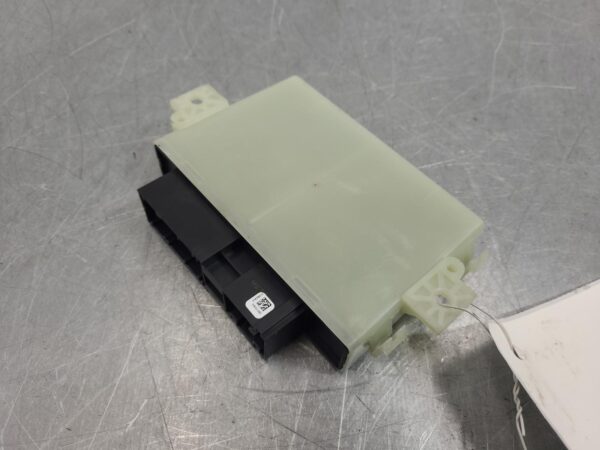 Mercedes Sprinter VS30 ECU Adblue Control Module 2018–Present - Image 5