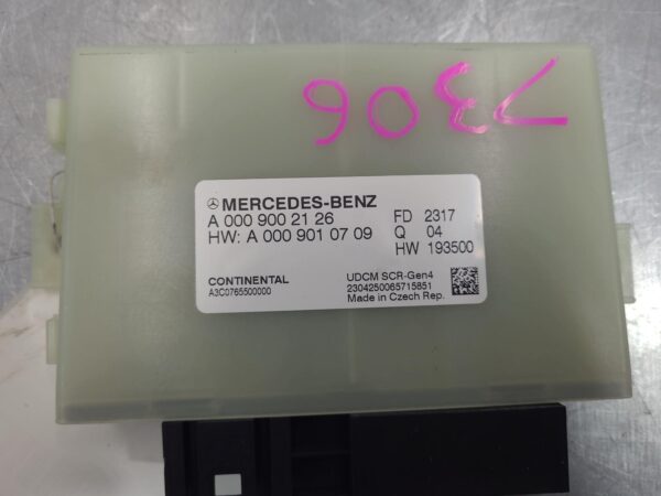 Mercedes Sprinter VS30 ECU Adblue Control Module 2018–Present - Image 7