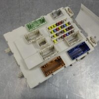 Mazda Bt50 UP ECU BCM W/ Integrated Fuse Panel Under Dash 2011–2016