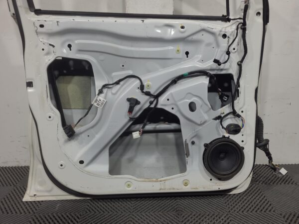 Ford Ranger PX Series 1–3 Left Front Door Dual Cab 2011–2022 - Image 6
