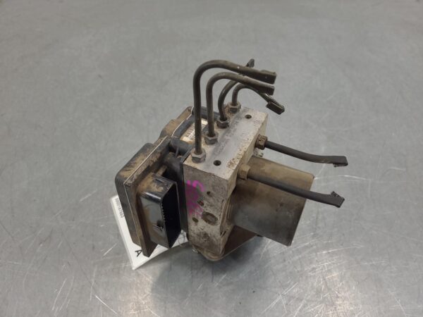Mercedes Viano 639 ABS Pump/Modulator P/N A0084315412 2005–2014
