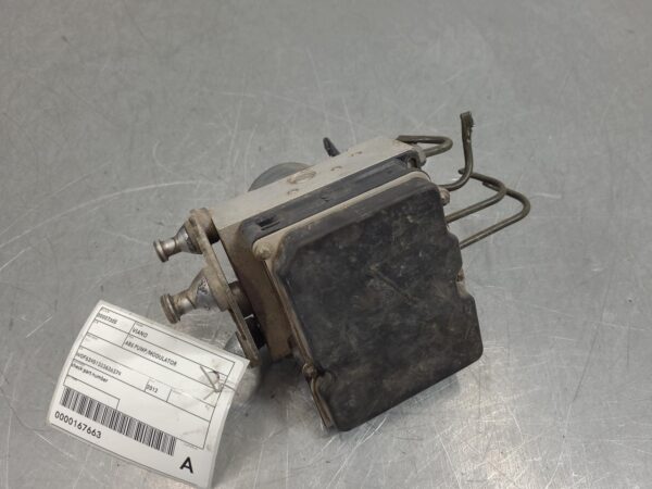 Mercedes Viano 639 ABS Pump/Modulator P/N A0084315412 2005–2014 - Image 6
