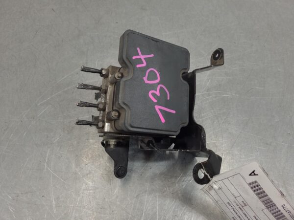 Renault Master X62 ABS Pump/Modulator 2011–Present - Image 6