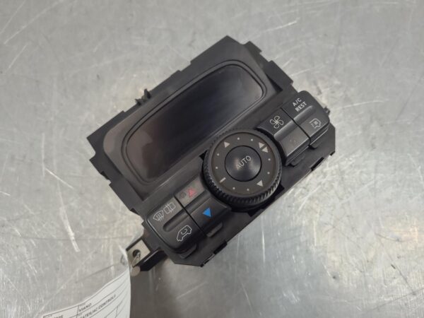 Mercedes Viano 639 Heater/AC Controls In Dash 2005–2014